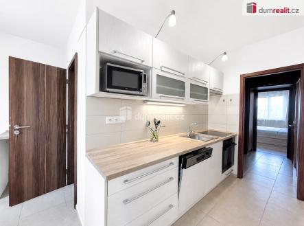 Pronájem bytu, 2+1, 60 m²