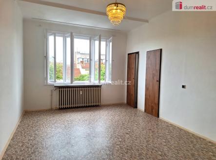 Pronájem bytu, 1+kk, 28 m²