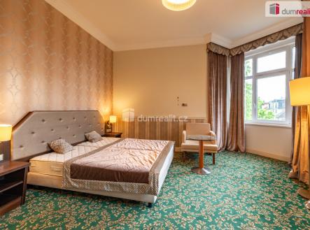Prodej hotel, 4 200 m²