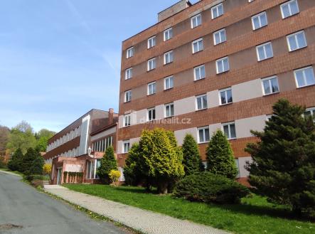 Prodej nájemního domu, 12 205 m²