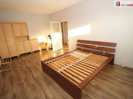 Pronájem bytu, 2+kk, 44 m²