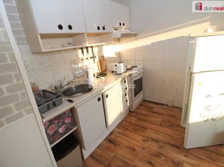 Pronájem bytu, 2+kk, 44 m²