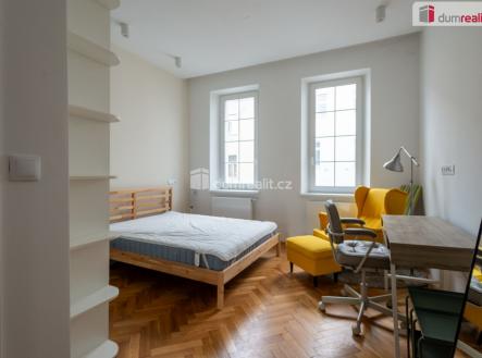 Pronájem bytu, 2+kk, 37 m²