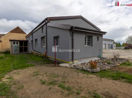 Pronájem komerčního objektu, sklad, 753 m²