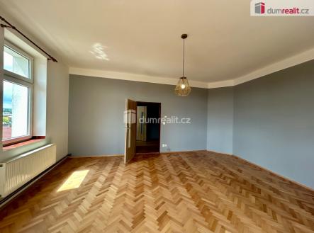 Pronájem bytu, 2+1, 86 m²