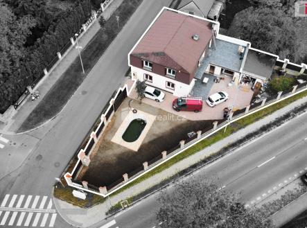 Pronájem bytu, 3+kk, 98 m² obrázek