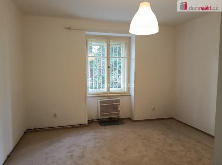 Pronájem bytu, 1+kk, 29 m²
