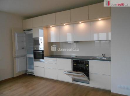 Pronájem bytu, 2+kk, 81 m²