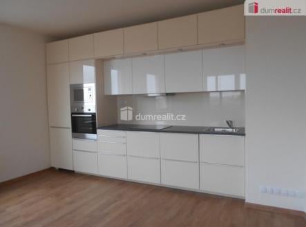 Pronájem bytu, 2+kk, 81 m²