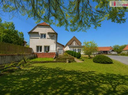 Pronájem komerčního objektu, jiný, 596 m²