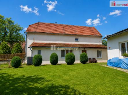 Pronájem komerčního objektu, jiný, 596 m²