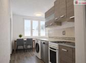 Pronájem bytu, 3+1, 79 m²