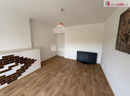 Pronájem bytu, 2+1, 58 m²