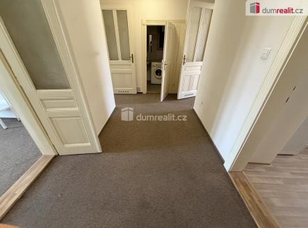 Pronájem bytu, 3+1, 92 m²