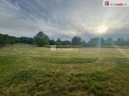 Prodej pozemku pro bydlení, 4 930 m²