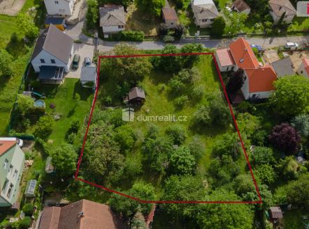 Prodej pozemku pro bydlení, 1 835 m²