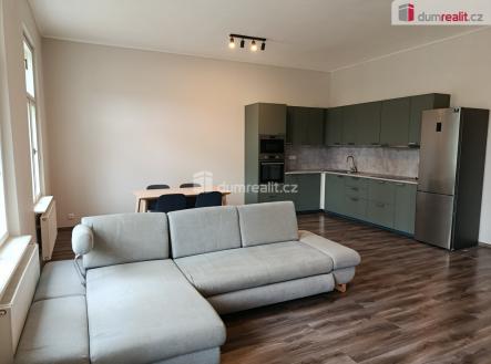 Pronájem bytu, 3+kk, 92 m²