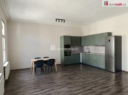 Pronájem bytu, 3+kk, 92 m²
