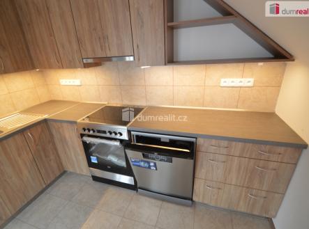 Pronájem bytu, 3+kk, 87 m²