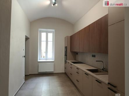 Pronájem bytu, 1+1, 36 m²