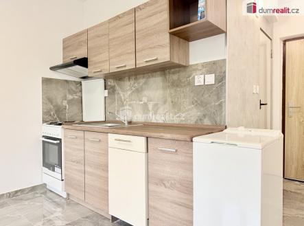 Pronájem bytu, 1+1, 38 m²