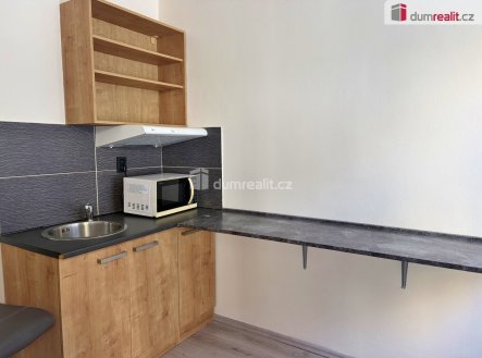 Prodej komerčního objektu, jiný, 85 m²