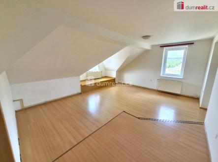 Pronájem bytu, 4+kk, 105 m²