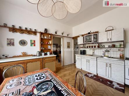 Pronájem bytu, 2+1, 70 m²