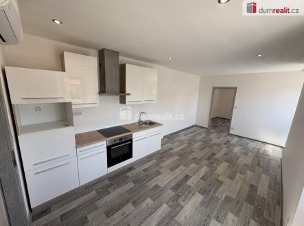 Pronájem bytu, 3+kk, 55 m²
