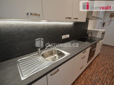 Pronájem bytu, 4+1, 15 m²