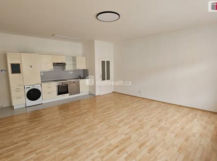 Pronájem bytu, 2+1, 85 m²