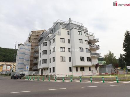 Pronájem bytu, 3+kk, 86 m²