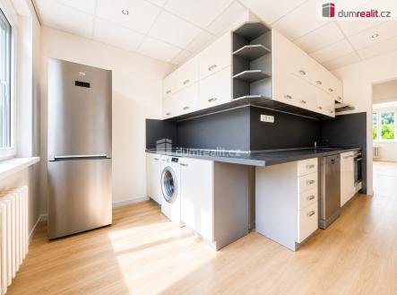 Pronájem bytu, 2+1, 60 m²