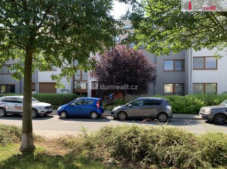 Pronájem bytu, 3+kk, 81 m²