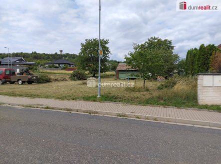 Prodej stavebního pozemku 990 m²