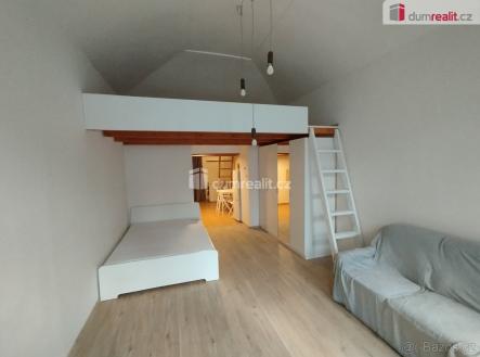 Pronájem bytu, 2+kk, 34 m²