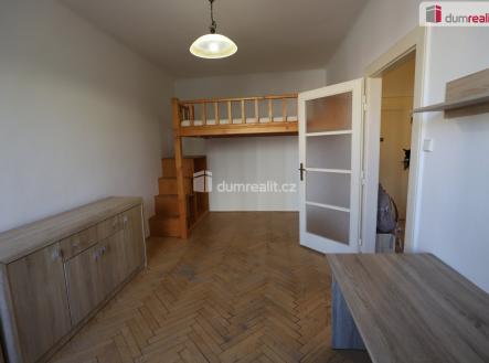 Pronájem bytu, 2+kk, 42 m²