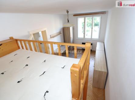Pronájem bytu, 2+kk, 42 m²