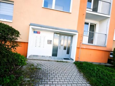 Pronájem bytu, 2+kk, 43 m²