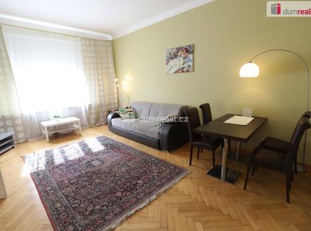Pronájem bytu, 4+kk, 145 m²