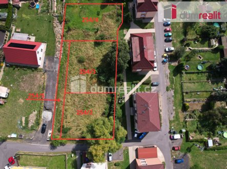Prodej 1 pozemku k výstavbě RD každý o velikosti 700 m2, Velké Chvojno