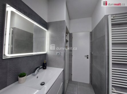 Prodej bytu, 3+kk, 70 m²