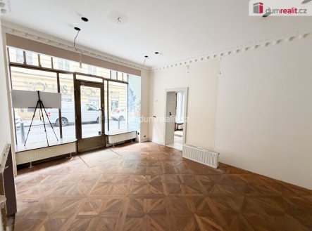 Pronájem obchodní prostory, 60 m²