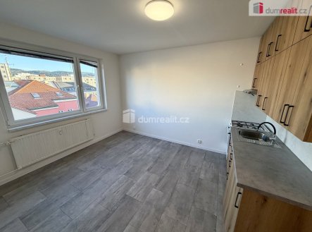 Pronájem bytu, 1+1, 36 m²