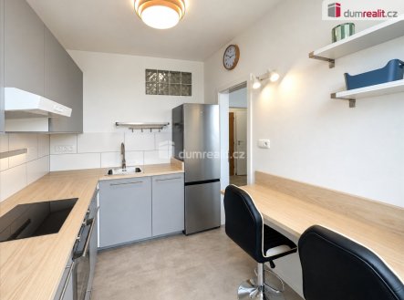 Pronájem bytu, 2+1, 42 m²