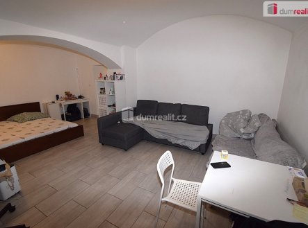 Pronájem bytu, 1+1, 40 m²