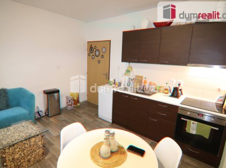 Pronájem bytu, 2+kk, 39 m²