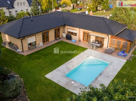 Prodej bungalovu 5+1 s velkou zahradou, Záluží Kozlovice