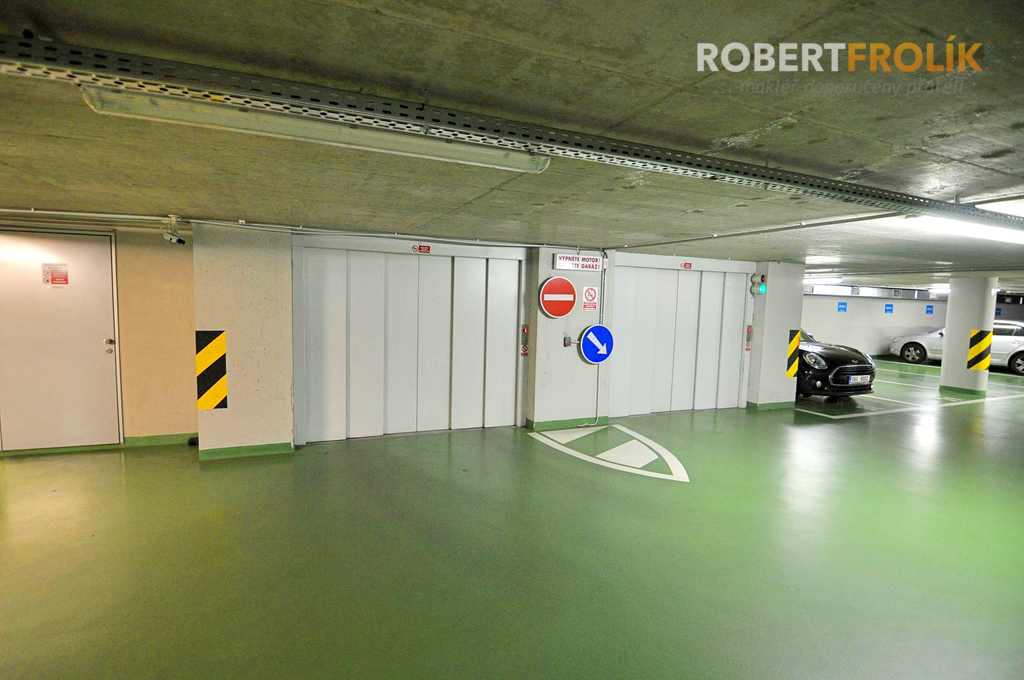 garážové stání k pronájmu - Praha 6, Jilemnického - autovýtahy