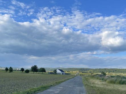 Prodej pozemku pro bydlení, 1 607 m²